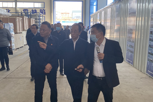 一诺环境总经理腾胜平汇报公司生产情况 一诺环境总经理腾胜平汇报公司生产情况