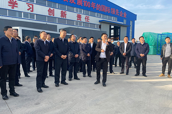 赤峰市党政考察团莅临辽宁一诺环境产业集团有限公司进行参观考察 赤峰市党政考察团莅临辽宁一诺环境产业集团有限公司进行参观考察